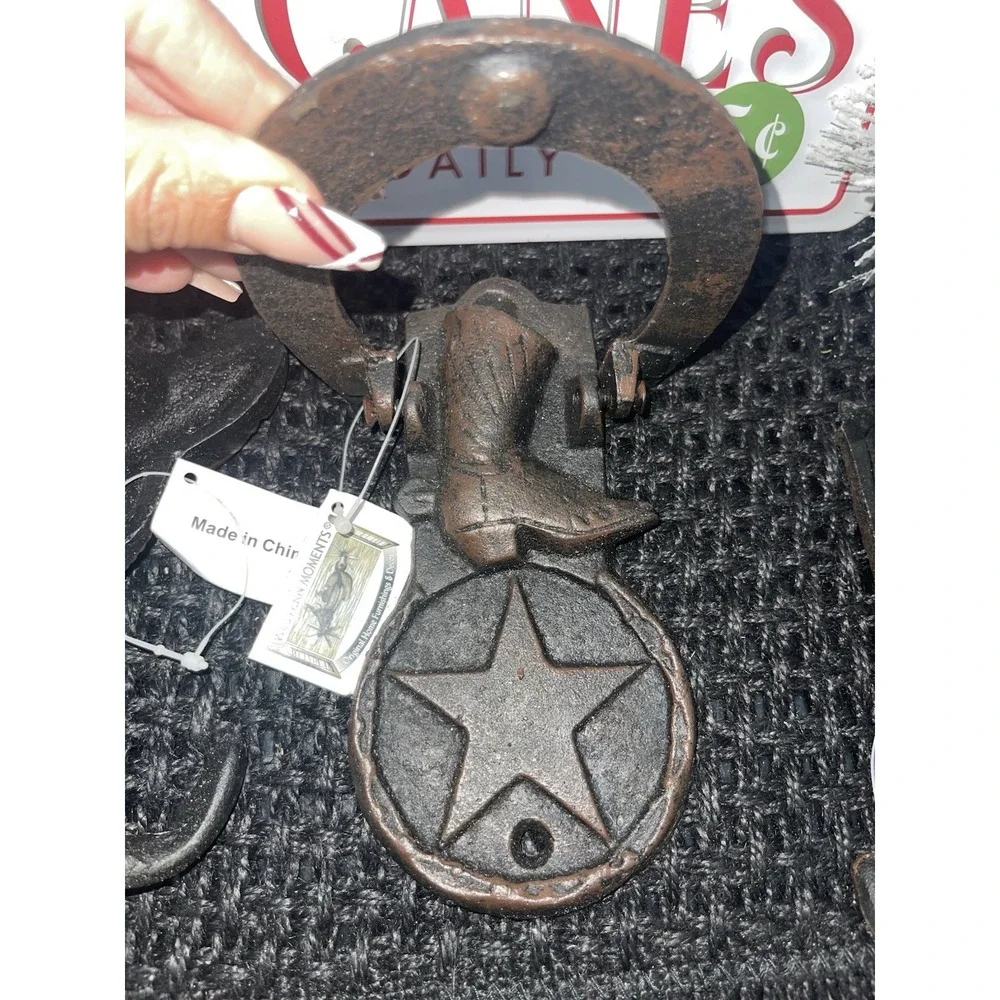 Western Moments Door Knocker & Hanger Set Exclusively by‎ Western products